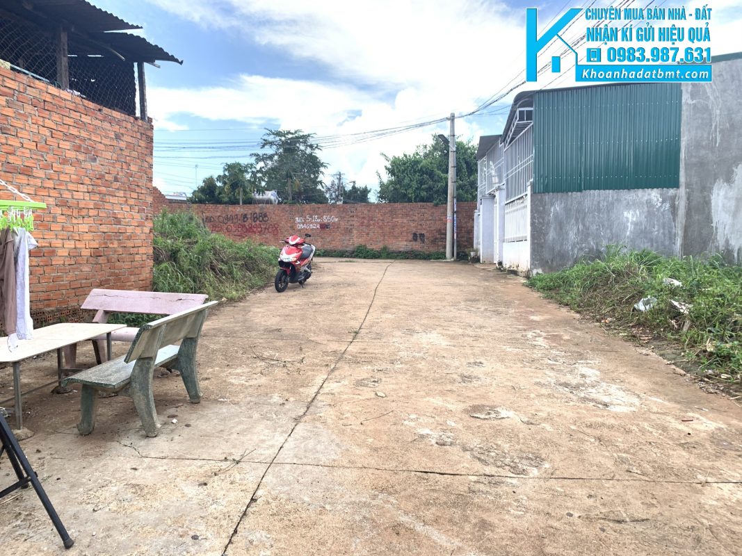 Khoanhadatbmt.com