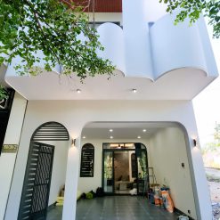 💥Nhà Mê,Mới 100%, 5*18m,hẻm Lương Thế Vinh.gần Hoàng Hoa Thám