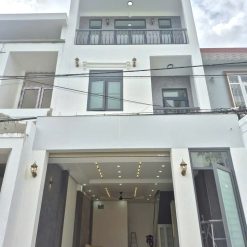 Nhà Mới,2 Mê,Diện Tích Sử Dụng 160m2,Đường Nay Der,gần siêu thị Coomart,nhiều Lô khác