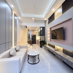 Nhà MÊ,Mới,TC 100%, 3.6*13,6m,hẻm Rộng Đinh Công Tráng,Ngay TRung Tâm