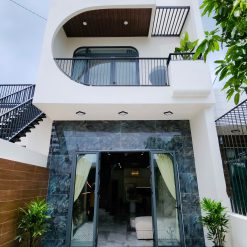 💥Nhà Mê,Mới 5*23,5m,Cách Ywang Tầm 100m,gần Cổng Chào Eakao,nhiều căn khác