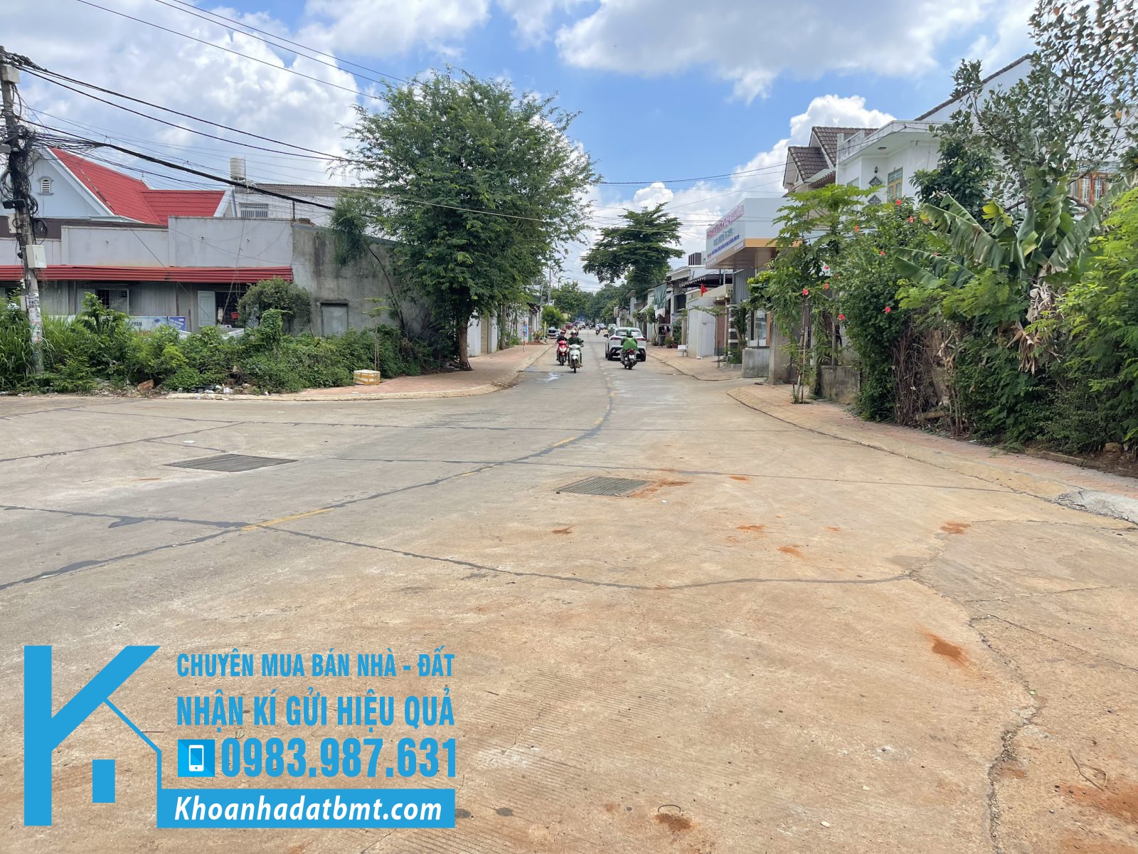 Đất 2 mặt tiền TC 5*27m,hẻm 40 Vạn Xuân.gần chợ Mai Hắc Đế, nhiều lô xung quanh.