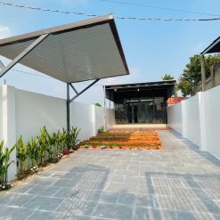 💥 Hạ giá bán nhanh 1tỷ650 còn 1tỷ390💥 💎 Nhà cấp 4 mới 100% 5,5x38m nở hậu 7,5m hẻm Y Wang – phường Eakao, gần chợ Tự Thành