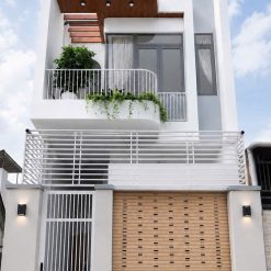 Nhà Mê,Mới 5*22m,Đường Lê Minh Xuân,,gần siêu thị coomart,nhiều lô khác