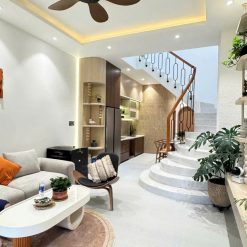 Nhà MÊ,MỚI,100%,4*18,95m,Đường Trần Cừ,thông Trần Nhật Duật,gần Trung Nguyên