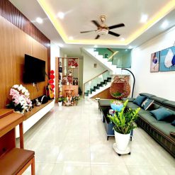 💥Nhà 2 Mê,Mới,4,3*16m,hẻm Đinh Tiên Hoàng,ngay Trung Tâm Phố,nhiều lô khác